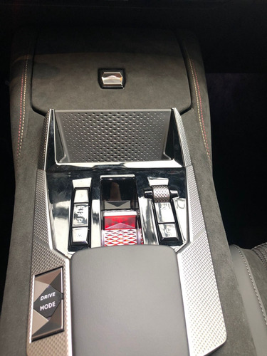 Imagen 12 de 16 de Ds4 Performance Line 215 At8 Okm 2023