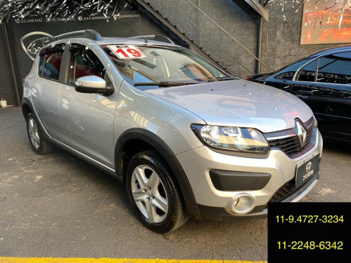 Imagem 3 de 10 de Sandero Stepway Exp. 1.6 Flex 2019 Manual