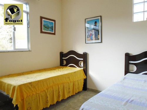 Imagem 19 de 20 de Santa Maria / Juiz De Fora - Casa 3/4 (1 Suíte) - Ampla Cozinha Planejada - Amplo Quintal C Árvores E Horta - Amplo Terreno - Ca0185