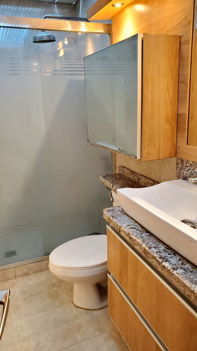 Apartamento En Alquiler Conjunto Residencial Olas Del Mar, Sector Playa Lido