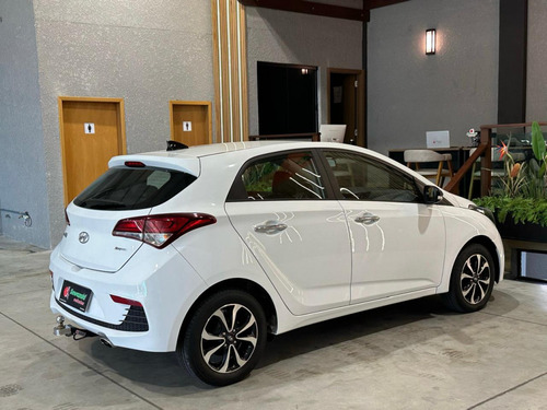 Hyundai HB20 1.6 R SPEC 16V FLEX 4P MANUAL