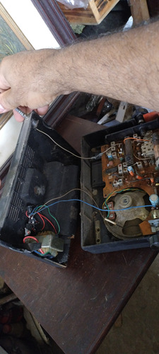 Rádio Motoradio Tem Fm Pega Mau Contato Leia Antes Da Compra (Usado)