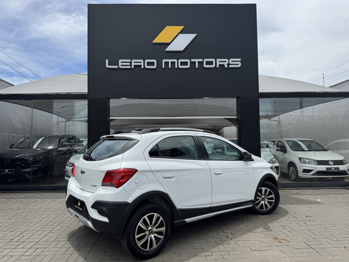 Chevrolet Onix 1.4 MPFI ACTIV 8V FLEX 4P AUTOMÁTICO