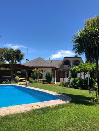 Venta De Hermosa Parcela-casa 4d/4b Piscina,coihueco-chillán