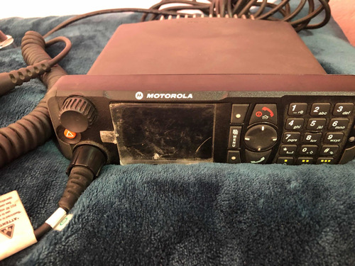 Radio Tetra Motorola Mt912m Móvil Con Accesorios
