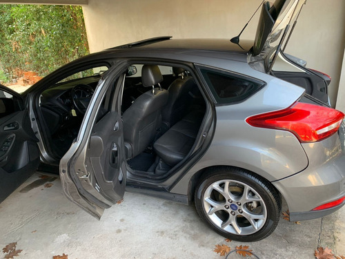 Imagen 10 de 13 de Ford Focus Se Plus 2.0 Mt