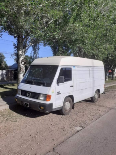 Mercedes-Benz MB 180 2.4 Furgon
