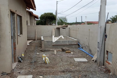Imagem 2 de 9 de Perfeita Casa Com Piscina E Financiamento No Jardim Gaivota