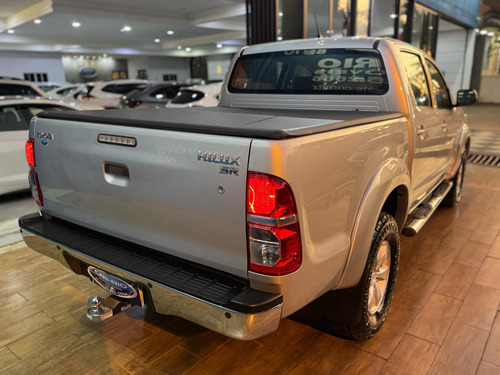 Toyota Hilux 2.7 SR 4X2 CD 16V FLEX 4P AUTOMÁTICO