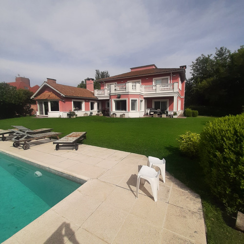 Casa Buenos Aires Golf . Sector G . Interno Golf