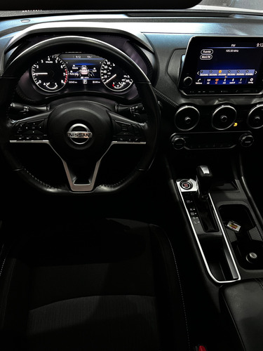 Nissan Sentra 2.0 Advance Cvt