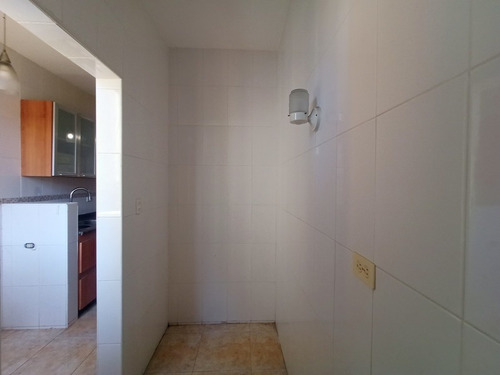 Imagen 5 de 17 de Apartamento En Alquiler Res Costa Del Sol Los Mangos Foa2044