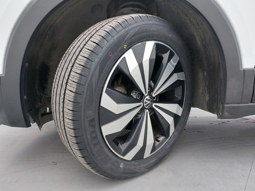 Volkswagen T-Cross 1.0 200 TSI TOTAL FLEX AUTOMÁTICO