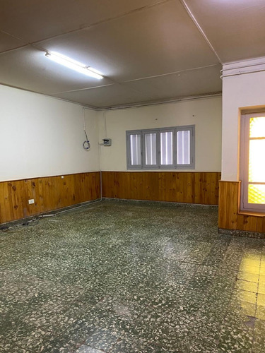 Casa A Metro De Hospital, Farmacia, Supemercado,escuelas