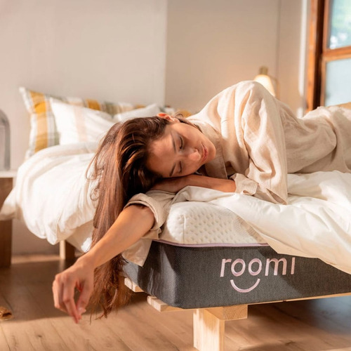 Colchón Queen Size Roomi Nomad Memory Foam