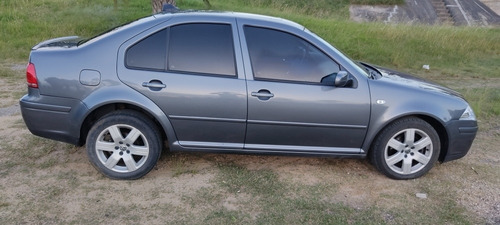 Volkswagen Bora 2.0 Trendline 115cv 2011