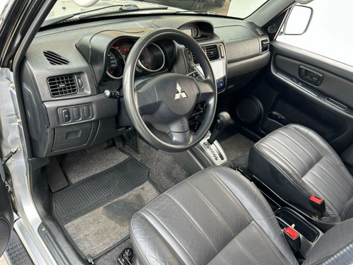 Mitsubishi Pajero TR4 Pajero TR4 2.0 4X2 16V 140CV FLEX 4P AUTOMÁTICO