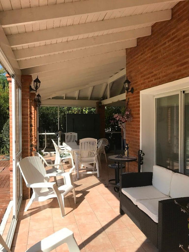 Venta Casa En - Abril Club De Campo -