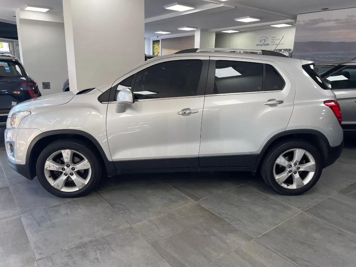 Chevrolet Tracker 1.8 Ltz+ Awd At 140cv