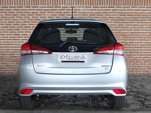 Imagem 5 de 11 de Toyota Yaris 1.3 16v Flex Xl Manual