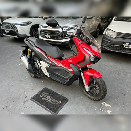 Honda Adv 2024