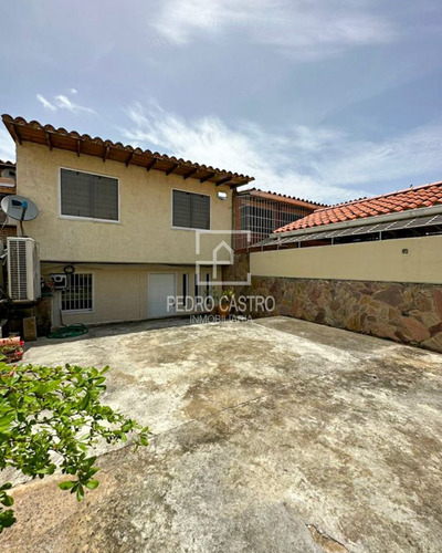 Imagen 16 de 16 de Se Vende Hermoso Y Moderno Townhouse De 4 Habitaciones Ubicado En El Conjunto Residencial Terrazas Del Cachamay, Puerto Ordaz, Ciudad Guayana