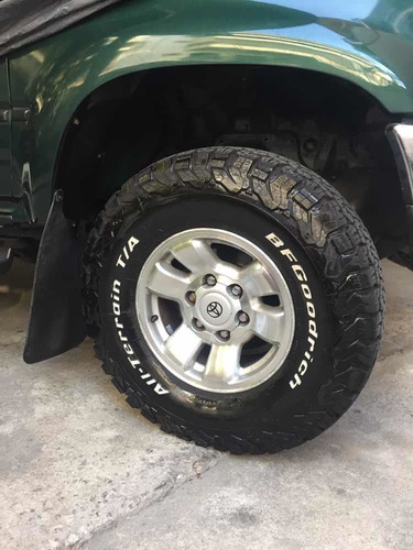 Toyota Hilux 2002 2.7 Srv Cab. Simples 4x2 2p