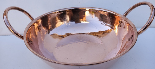 Imagen 3 de 8 de Paila De Cobre 99.9% Diámetro 24 Cm Alto 7 Cm