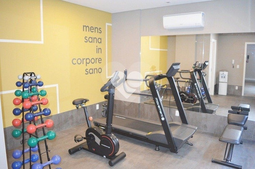 Apartamento 2 Dormitórios, 1 Suíte E Vaga Coberta. - 28-im437989