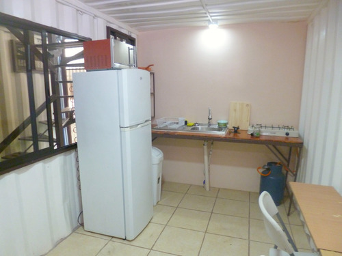Imagen 14 de 17 de Se Alquila Cuartos Amueblados Con Baño Privado En Urb. Bellotas, La Aurora, Alajuelita