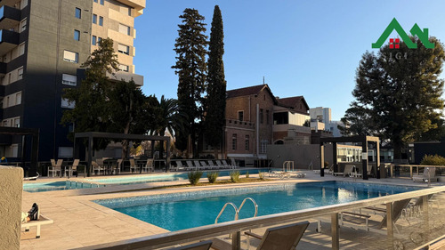 Departamento En Venta De 1 Dormitorio En Opera Luxury Con Seguridad