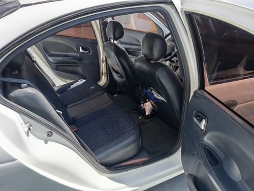 Renault Megane 1.6 Unique