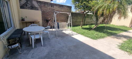 En Venta En El Palomar Casa Hecha A Nuevo Sobre Lote De 340m F: 9752