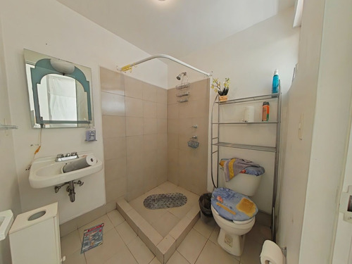 Casa En Condominio En Condominio De 3 Niveles, En La Colonia Contadero