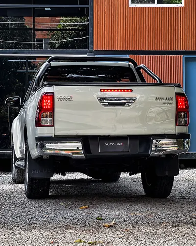 Toyota Hilux 2.8 4x4