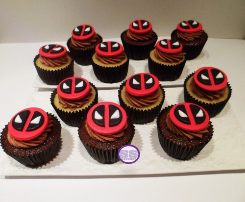 12 Cupcakes Deadpool - Ideal Para Cumpleaños - Eventos