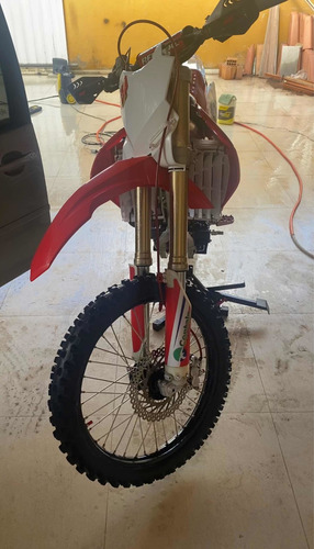 Imagem 3 de 5 de Honda Crf250x