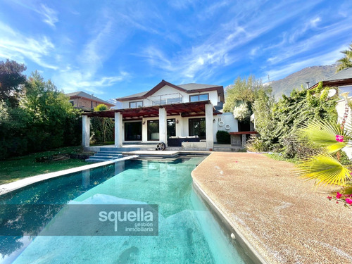 Casa Condominio Arriendo - 6d+4b, Salita, Quincho Y Piscina