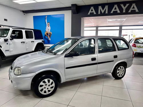 Chevrolet Corsa 1.6 Gl Aa Dh