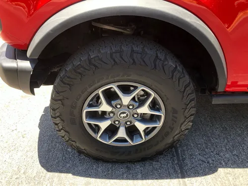 Ford Bronco 2.7 Badlands 5p At