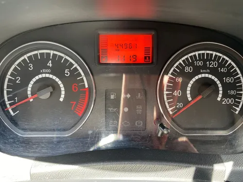 Renault Logan Expression 2015 Mecanico 1.6 Solo 45.000 Km