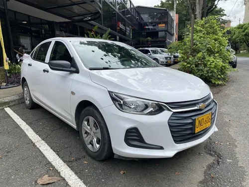 Chevrolet Onix 1.0 Lt