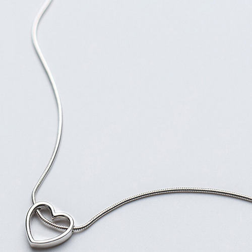 Collar Moonberry Silueta De Corazón + Set De Accesorios