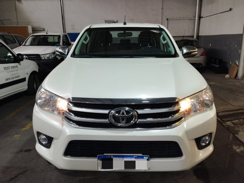 Imagen 2 de 15 de Hilux Ab973ri 2017