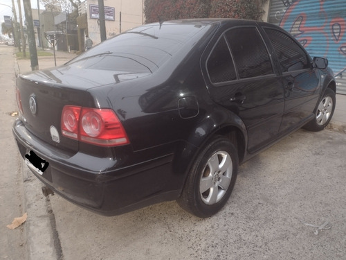 Imagen 3 de 7 de Volkswagen Bora 2011 2.0 Trendline 115cv