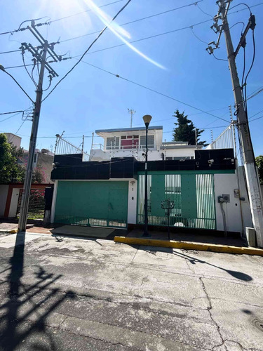 Generosa Y Amplia Casa En Venta En La Mejor Privada De Coapa