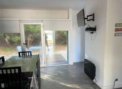 Departamento De 50 M2, Complejo Altos De Mar, Sobre Playa, San Clemente Del Tuyu.