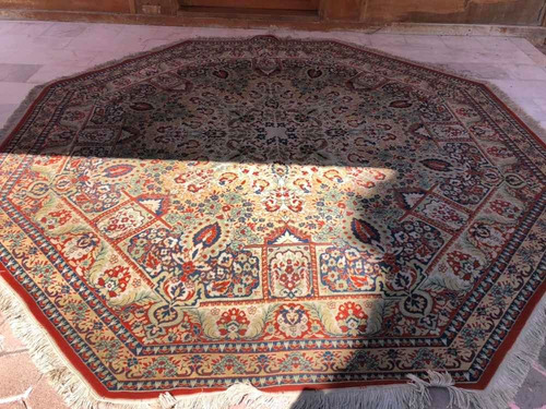 Elegante Alfombra Imperial Octagonal 3x3m Calidad Nepal (Usado)