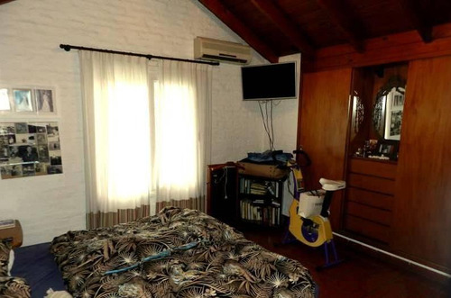 Tradicional Chalet En El Bo. Abierto Los Naranjos, Maschwitz, Escobar