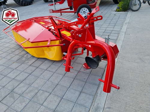 Imagen 6 de 12 de Segadora De 1.65 Para Tractores De 45 A 50hp Nueva